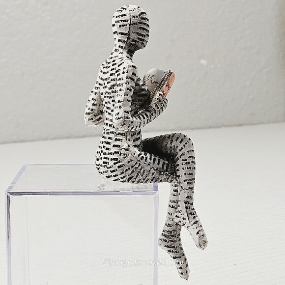 Resin Woman Reading Book Figurine Human Modern Sculpture Bookshelf Words On Skin - Picture 4 of 15